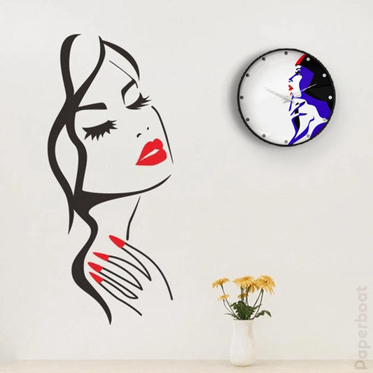 Girlish G16 Wall Clock