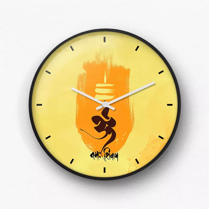 Om yellow Clock